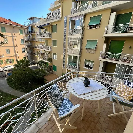 Apartamento Rebecca's Collection: Vallarino San Remo